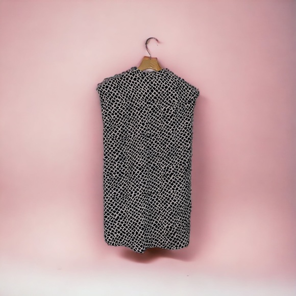 BANANA REPUBLIC MOD Mini Dress Tunic Black Ivory Graphic Print Pockets Sz 10 - Picture 5 of 5